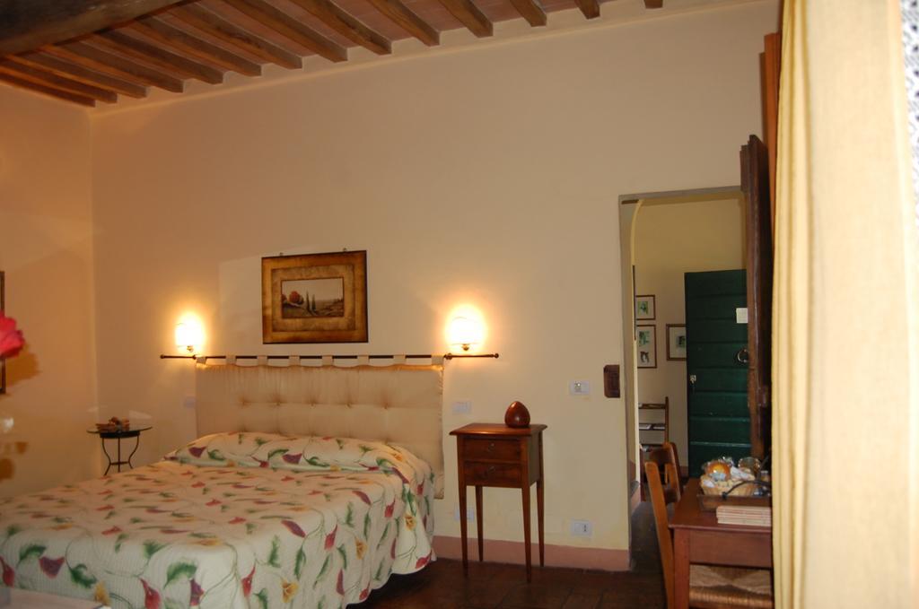 Il Giardino Segreto Hotel Пиенца Екстериор снимка