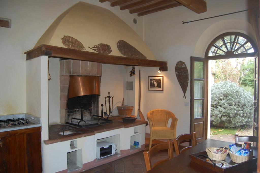 Il Giardino Segreto Hotel Пиенца Екстериор снимка