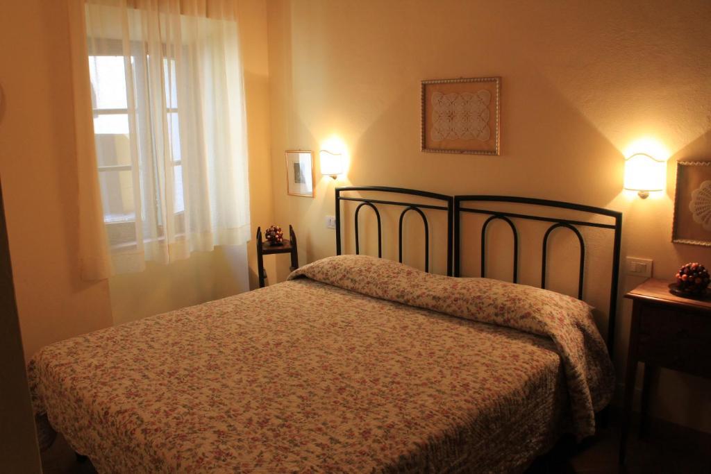 Il Giardino Segreto Hotel Пиенца Екстериор снимка