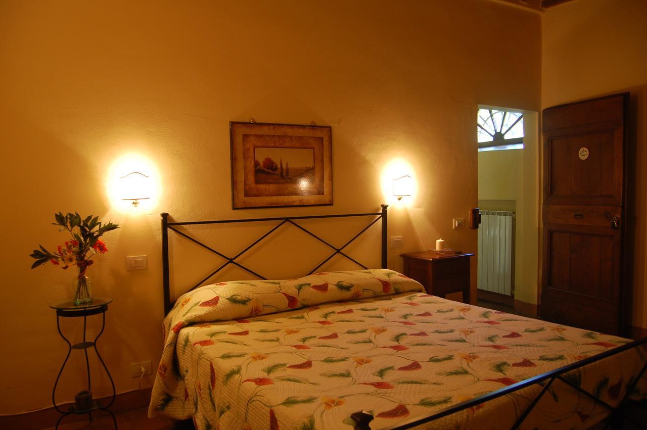 Il Giardino Segreto Hotel Пиенца Екстериор снимка